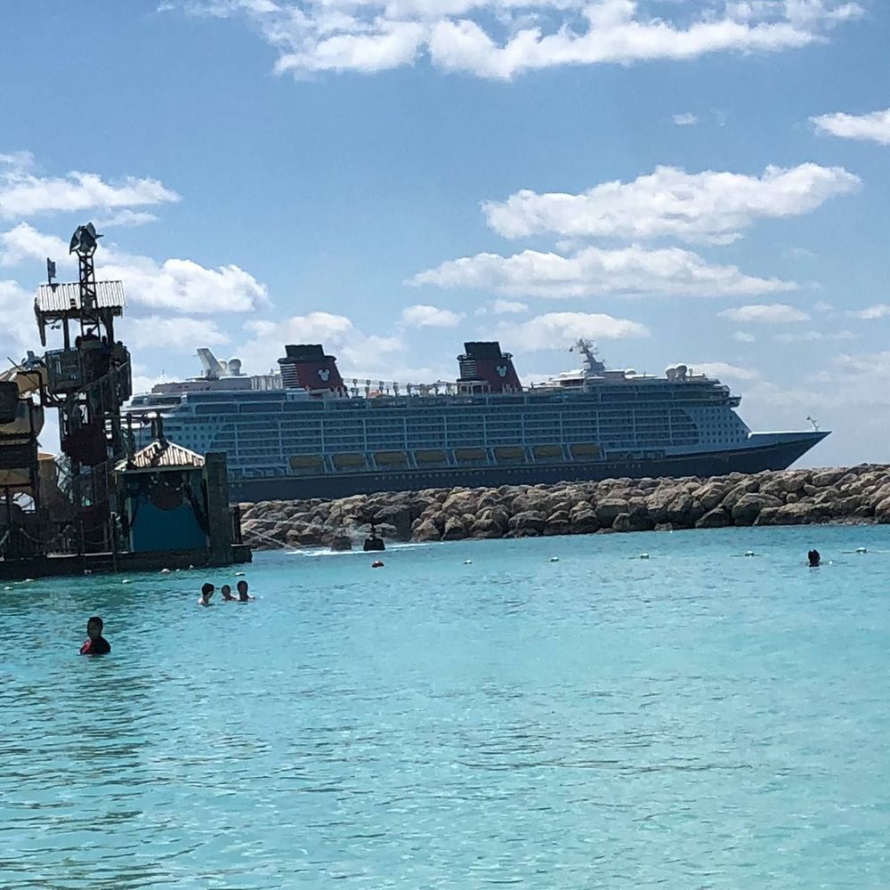 Meet your Posher, S regine